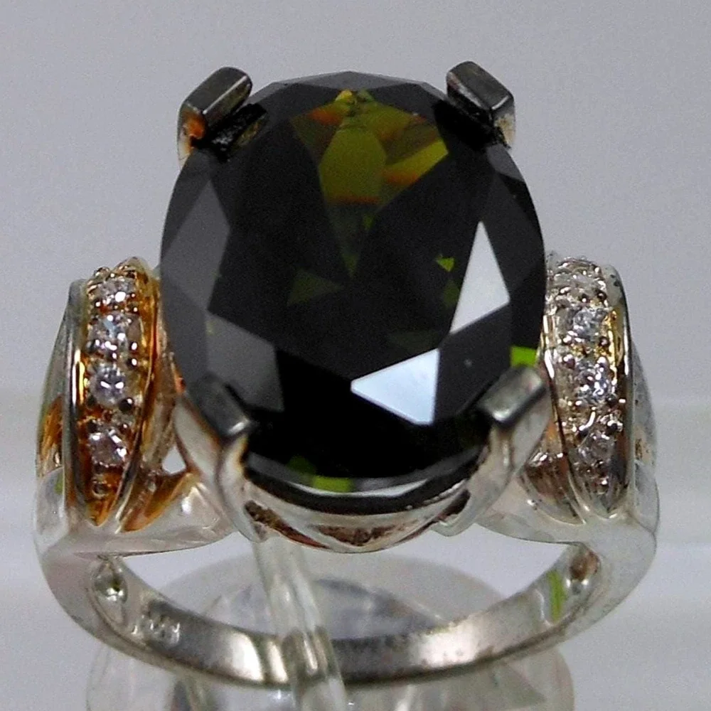 Vintage 1990's Sterling Silver Dark Green CZ Cocktail Statement Ring Size‎ 8